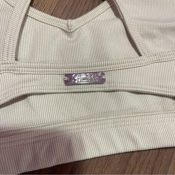 Bombshell Sportswear Sports Bra Women’s Size Medium Beige Ivory Ribbed - Picture 9 of 11